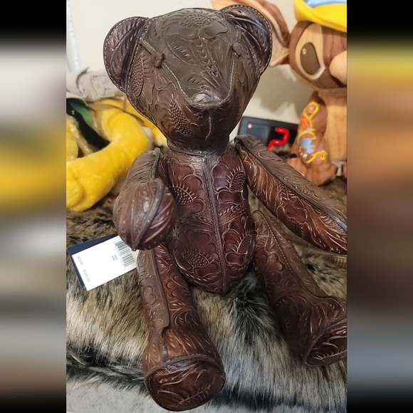 Limited Edition Sold Out Hand Tooled fine Leather Teddb Bear by Ralph Lauren! - Picture 2 of 3